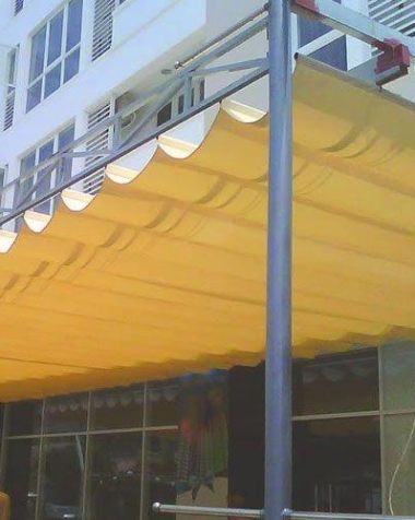 Bạt che nắng mưa VHOME